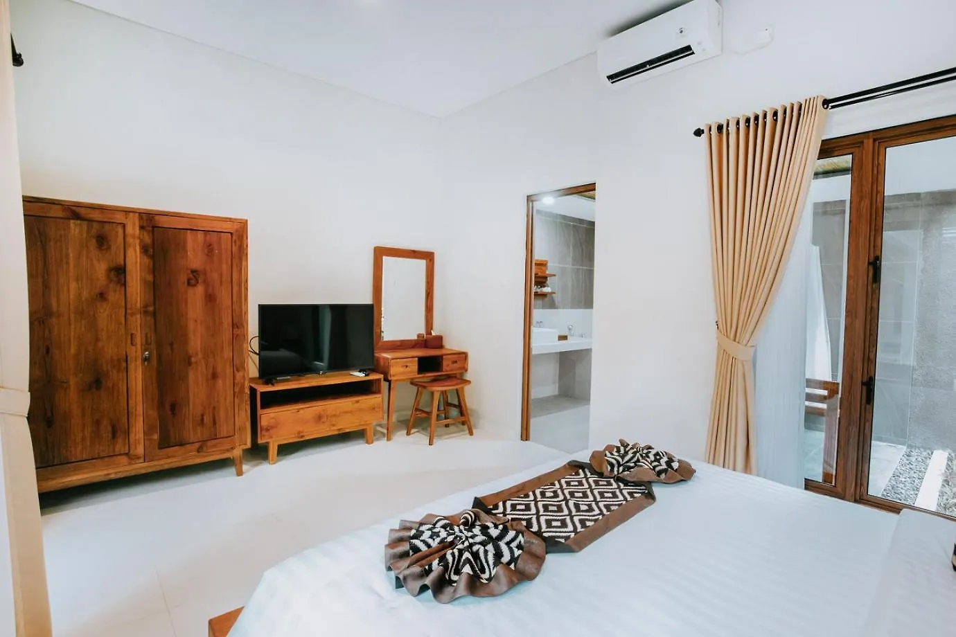 Mahayoga Ubud Private Pool Villa Spa And Resto ウブド