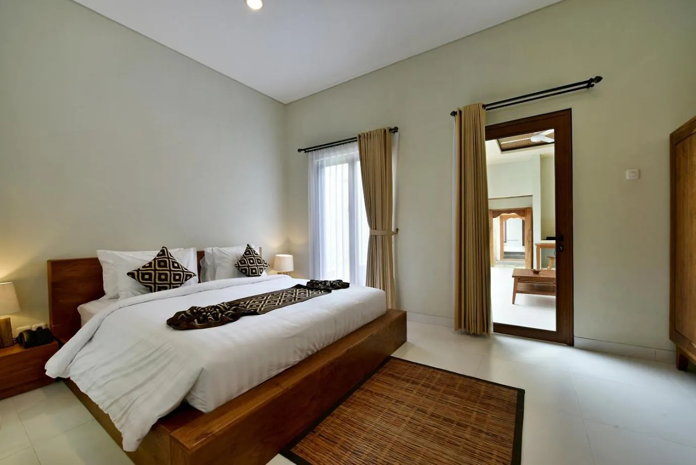 Mahayoga Ubud Private Pool Villa Spa And Resto 0*,  Indonesia