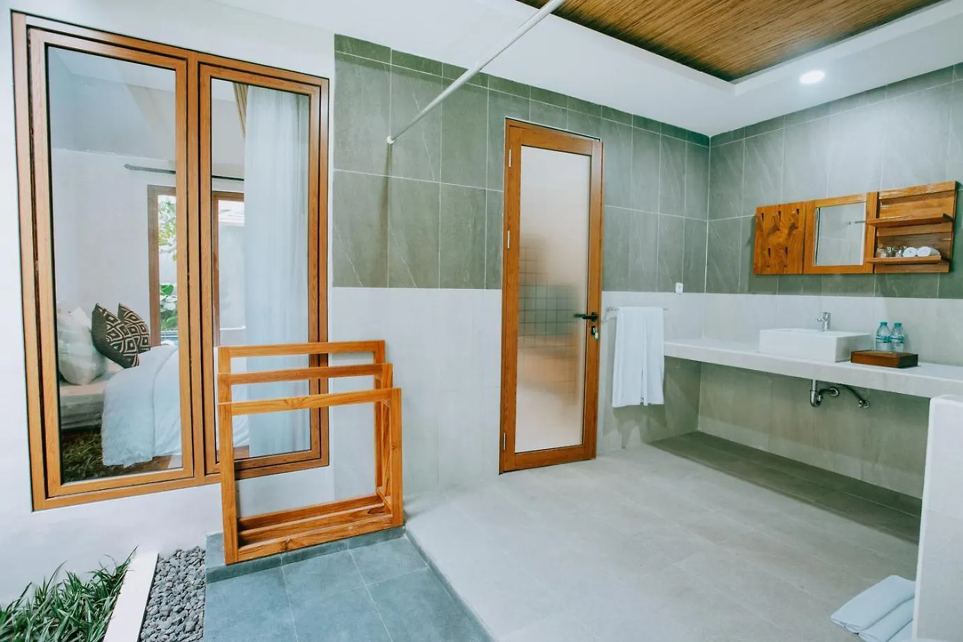 Mahayoga Ubud Private Pool Villa Spa And Resto 0*, ウブド