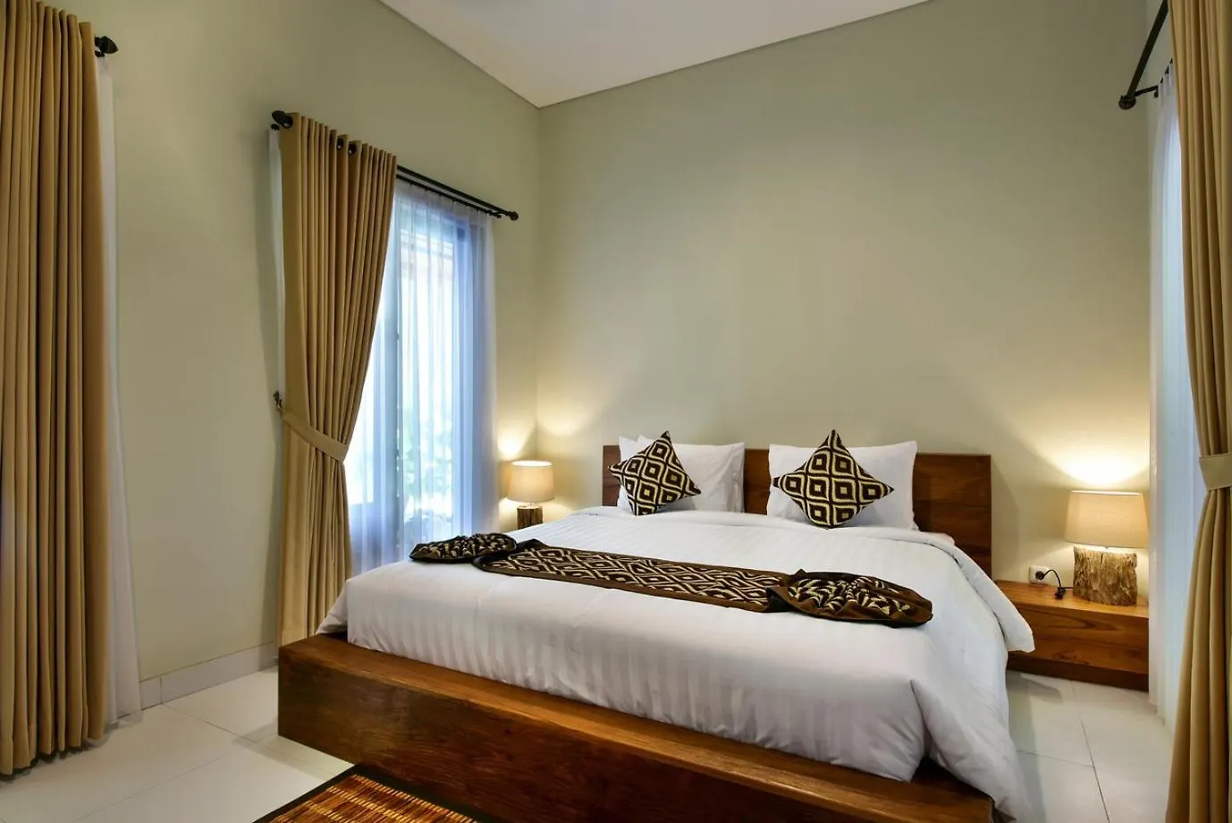 Mahayoga Ubud Private Pool Villa Spa And Resto 0*,