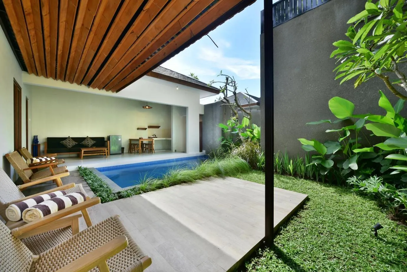 Mahayoga Ubud Private Pool Villa Spa And Resto